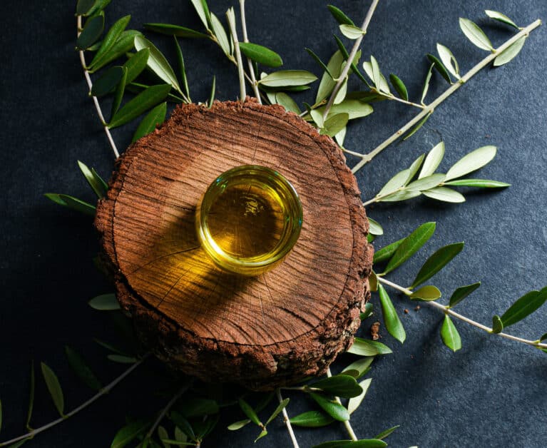 Extra Virgin Olive Oil & Healthy Fats: The Key to Better Cooking