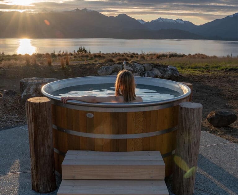 Wanderfolk: Great Deals at the Australia Virtual Travel Fair and New Hotels to Fall in Love With