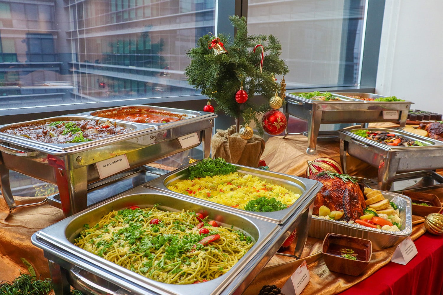Halal-certified Christmas buffet catering from FoodLine.sg, perfect for office parties and large-scale corporate Christmas dinners in Singapore.