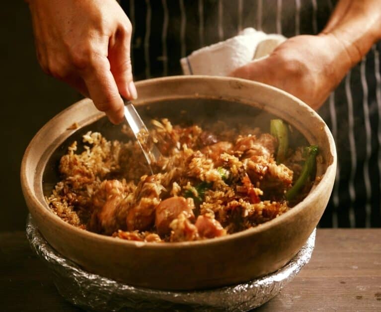 Best Claypot Rice in Singapore: Where to Go for Smoky, Crusty Rice Grains Worth The Wait