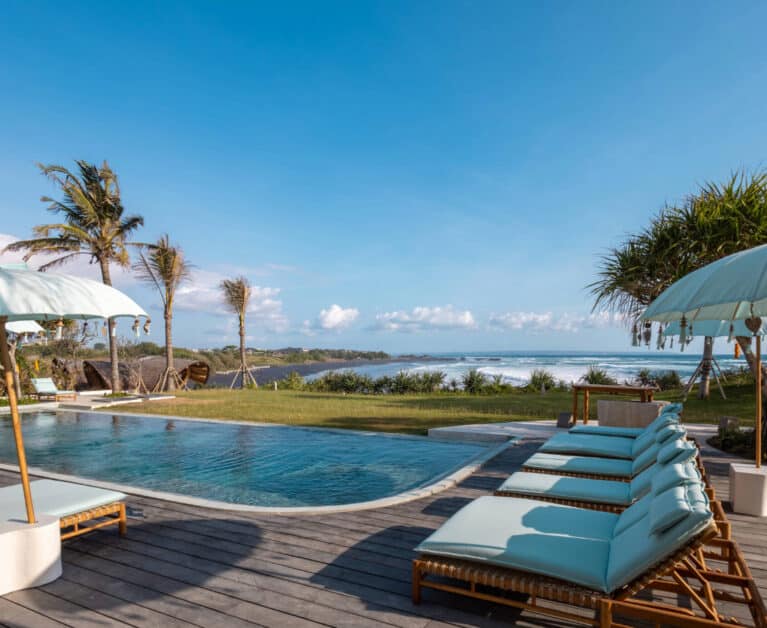 Oshom Bali: Where Bali’s Soul Meets Barefoot Luxury in Nuanu Creative City