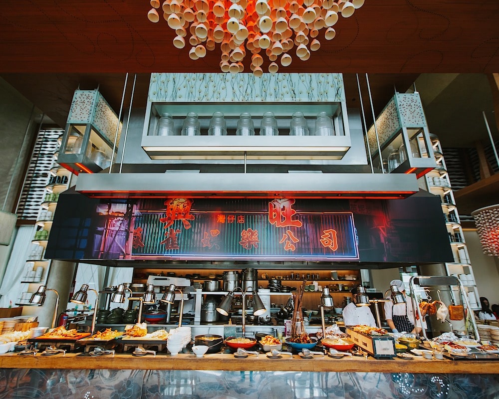 Bottomless Brunch in Singapore: Sunday Remix at the kitchen table, W Singapore Sentosa Cove