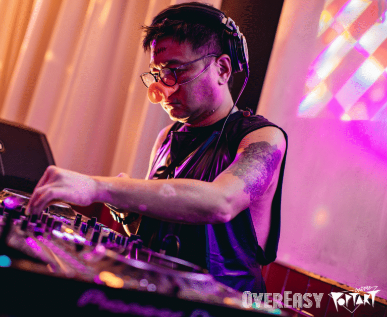 OverEasy x Eatmepoptart Present: Revenge of the Kitchen 