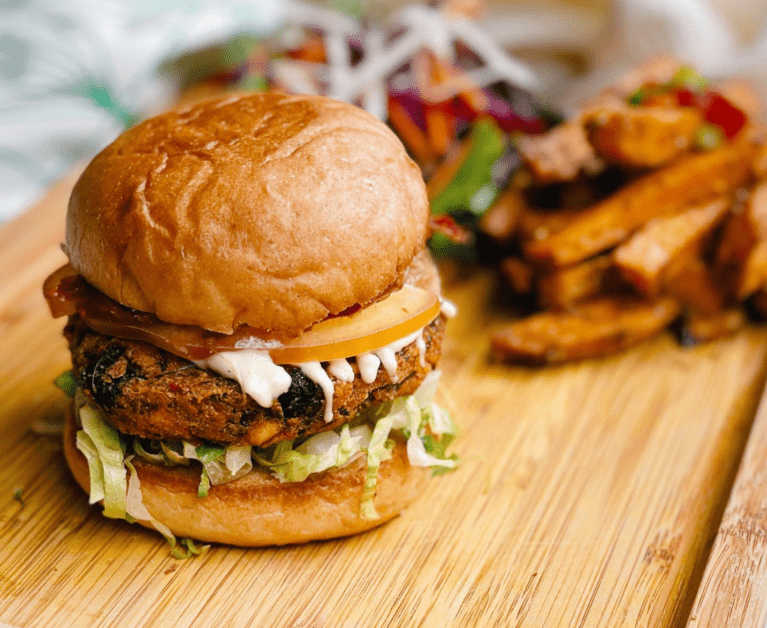 Best Vegan and Vegetarian Restaurants in Singapore For Meat-Free Feasting